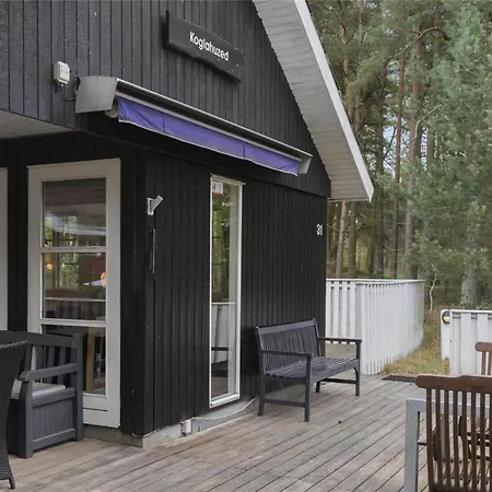 1404-aakirkeby-poserevaenget-31 Holiday home Vester Somarken